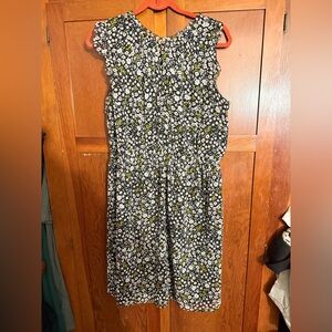LOFT Sleeveless Floral dress Ruffle Cap Sleeve Boho 16 Plus Stretch  Waist